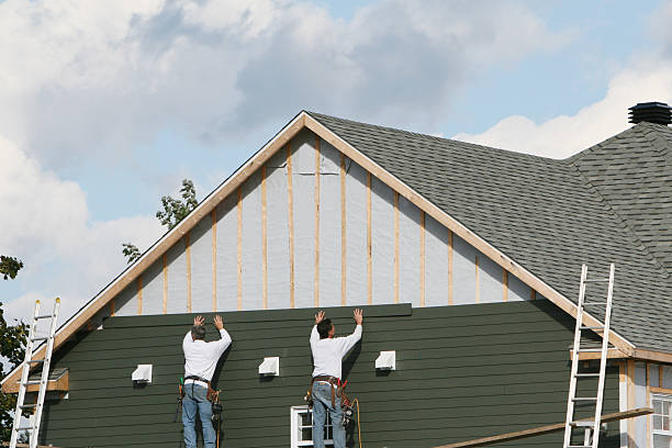 Professional Vinyl Siding technician working in Grampian, PA